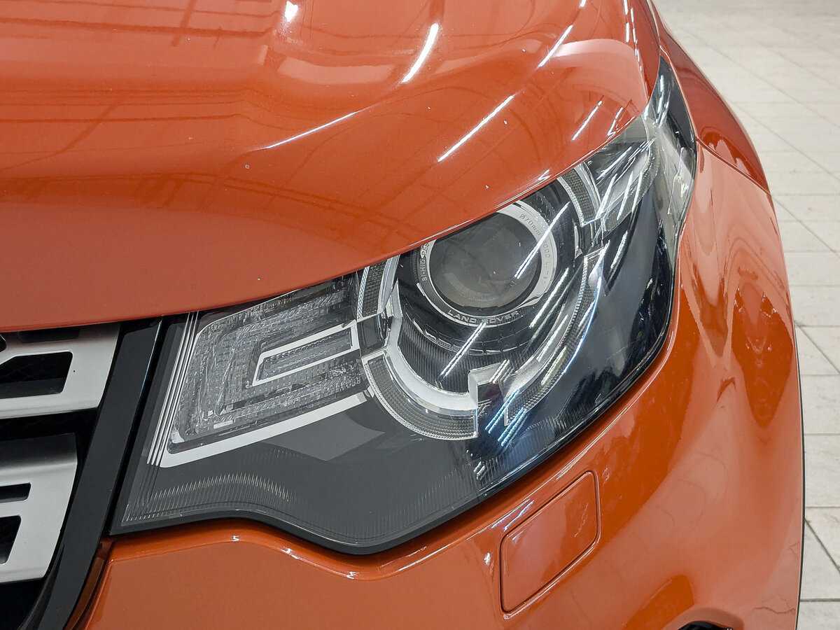 Б/У Лэнд Ровер Дискавери Спорт 2017 года. Фото: #10