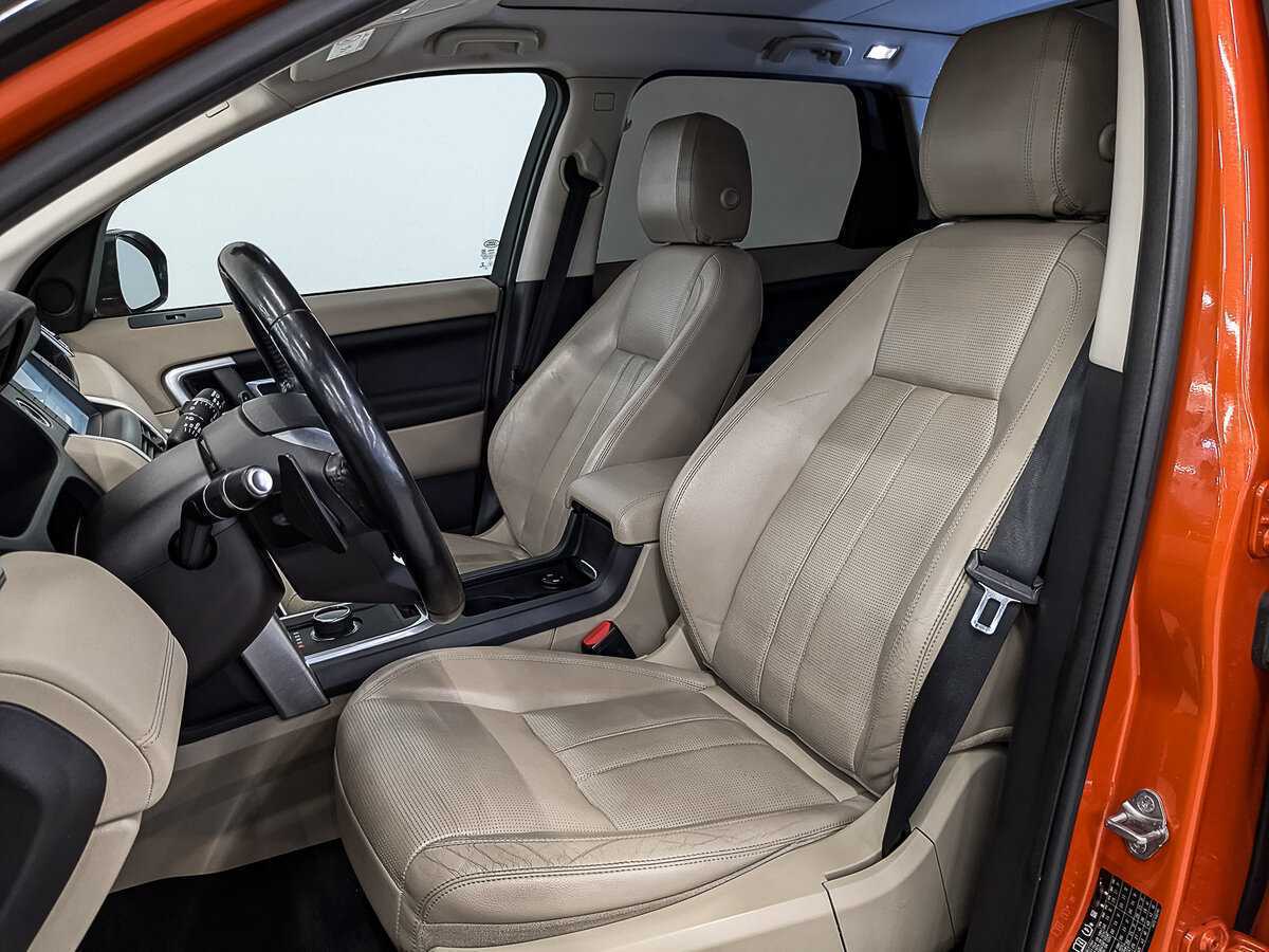 Б/У Лэнд Ровер Дискавери Спорт 2017 года. Фото: #19