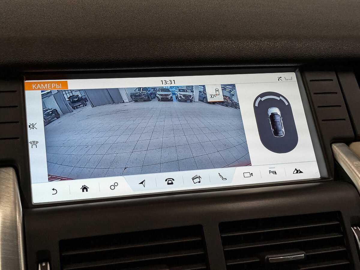 Б/У Лэнд Ровер Дискавери Спорт 2017 года. Фото: #27