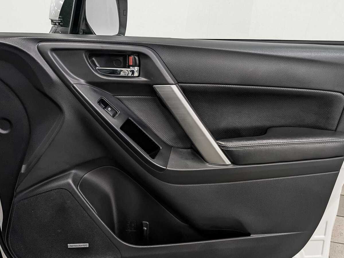 Б/У Субару Форестер 2013 года. Фото: #23