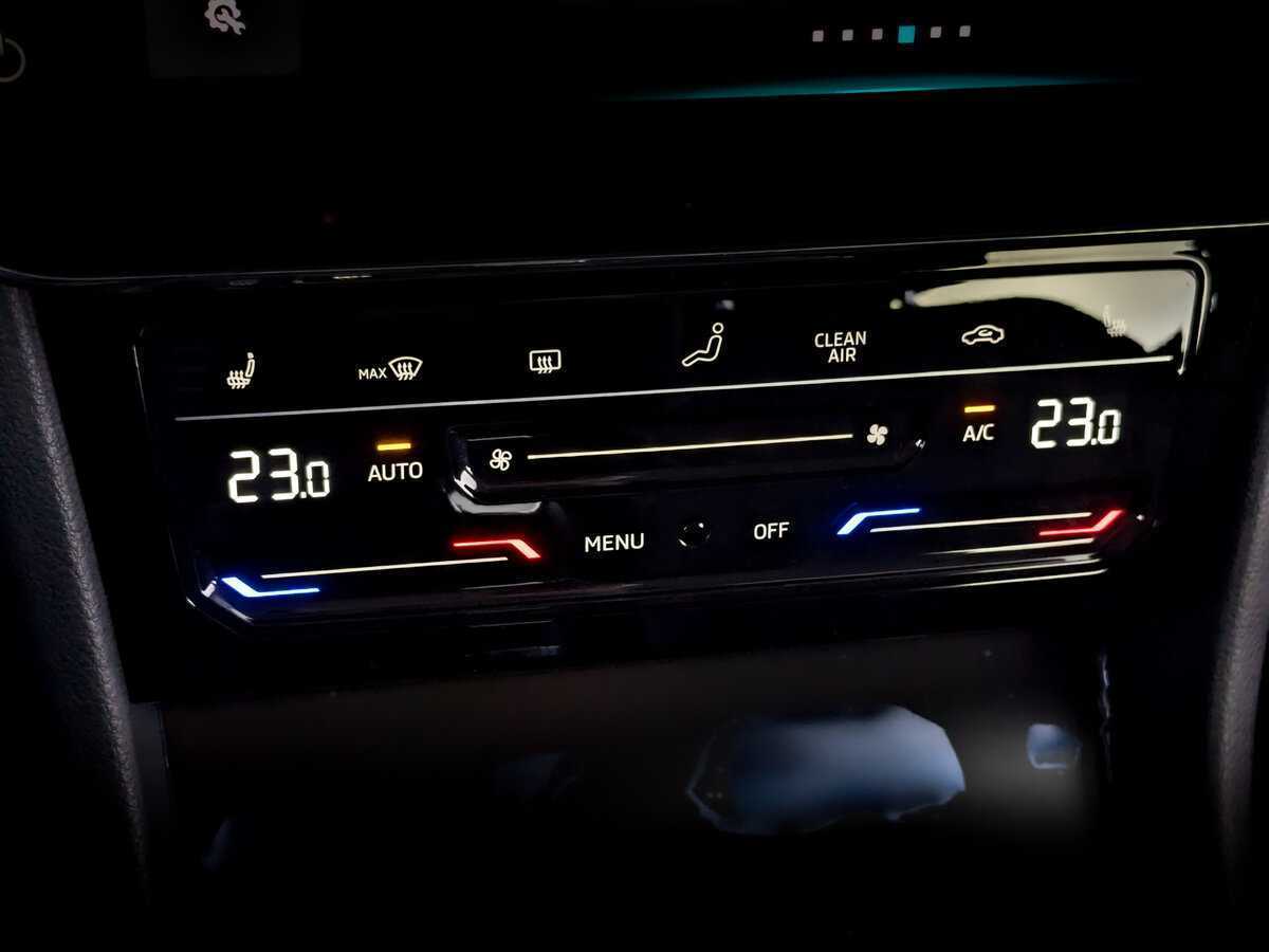 Б/У Шкода Суперб 2024 года. Фото: #26