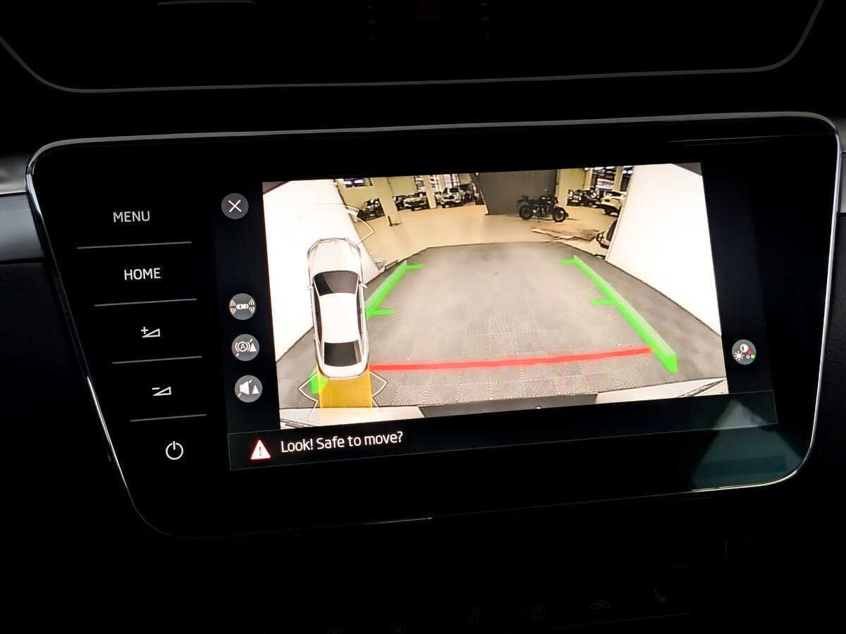 Б/У Шкода Суперб 2024 года. Фото: #27