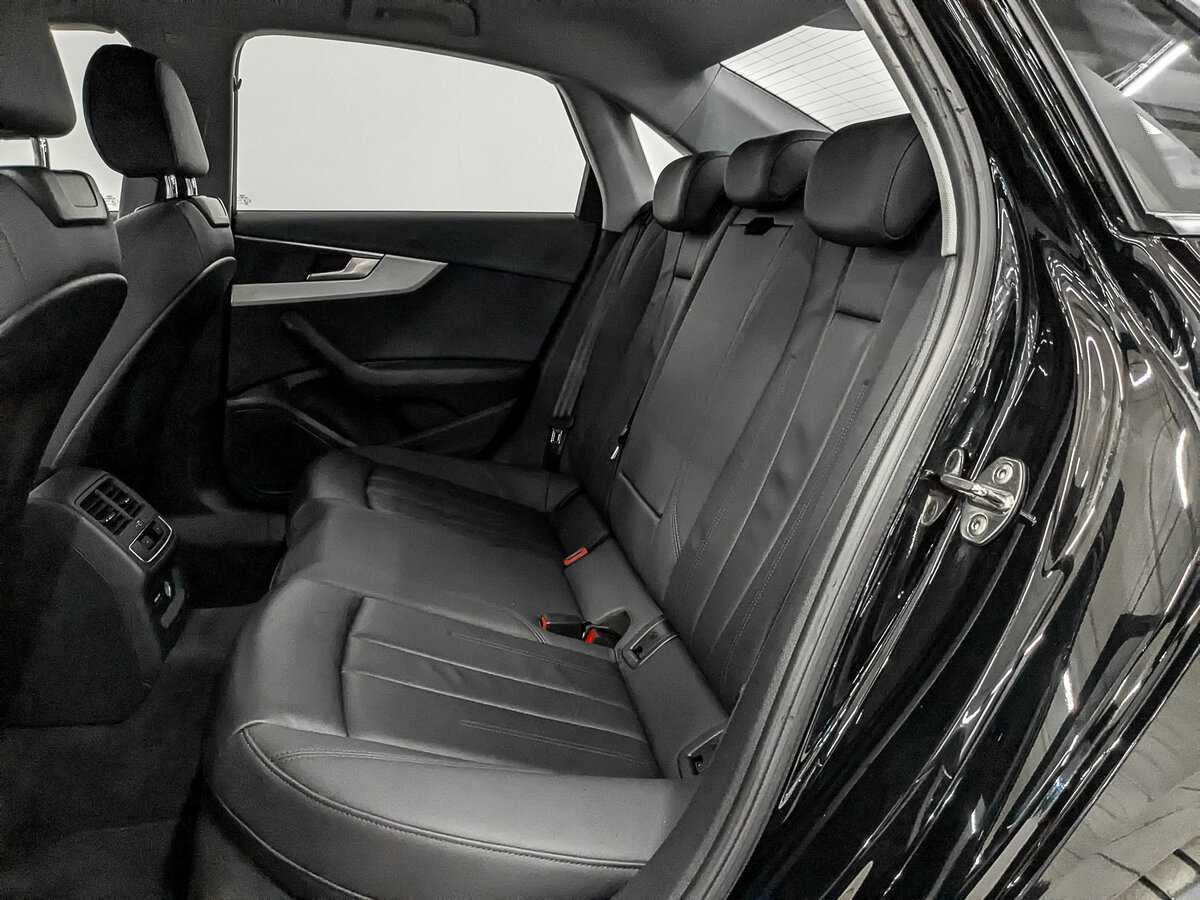 Б/У Ауди А4 2020 года. Фото: #17