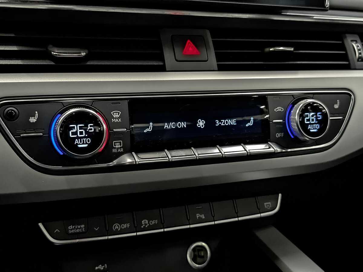 Б/У Ауди А4 2020 года. Фото: #26