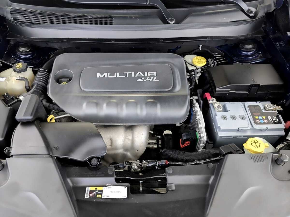 Б/У Джип Чироки 2014 года. Фото: #8