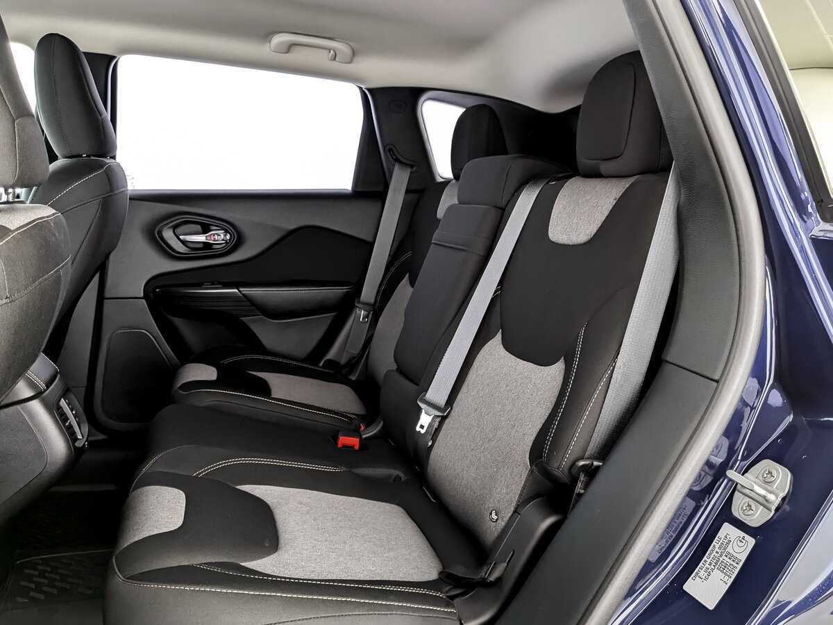 Б/У Джип Чироки 2014 года. Фото: #11