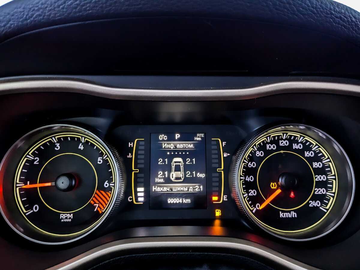 Б/У Джип Чироки 2014 года. Фото: #12