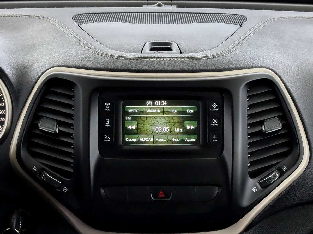 Б/У Джип Чироки 2014 года. Фото: #14