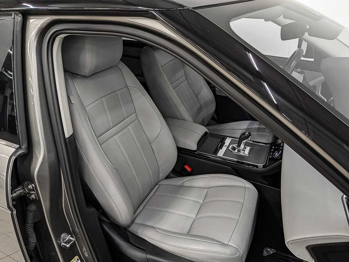 Б/У Лэнд Ровер Рэнж Ровер Эвок 2020 года. Фото: #23