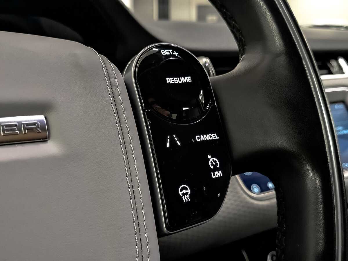 Б/У Лэнд Ровер Рэнж Ровер Эвок 2020 года. Фото: #26