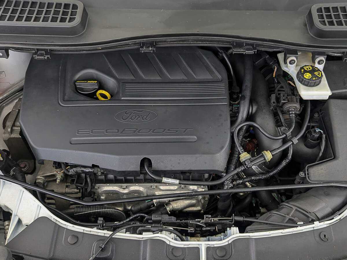 Б/У Форд Куга 2018 года. Фото: #8