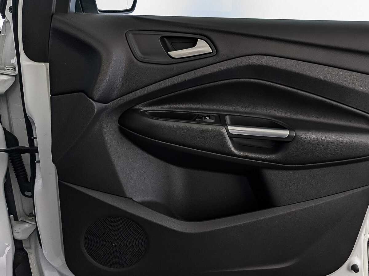 Б/У Форд Куга 2018 года. Фото: #24