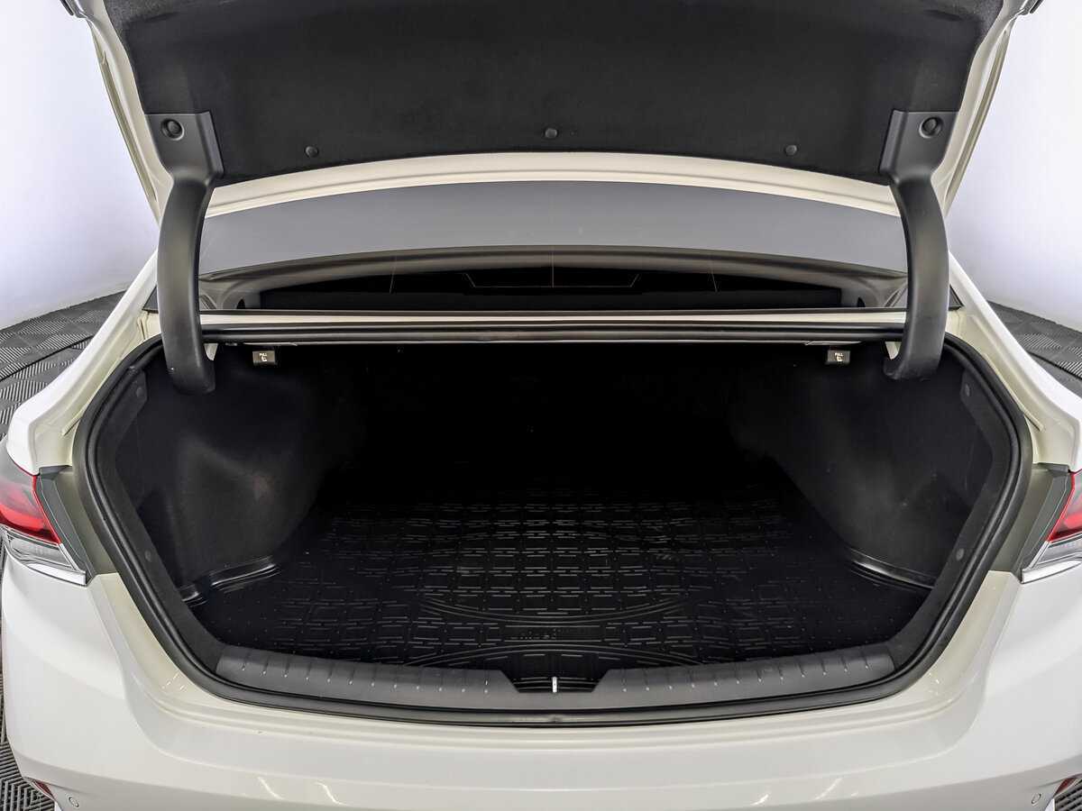 Б/У Хендай Соната 2018 года. Фото: #9