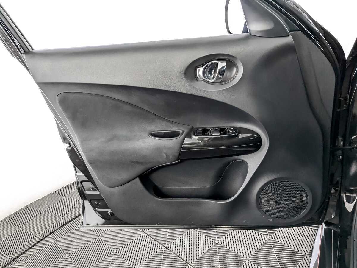 Б/У Ниссан Жук Нисмо 2013 года. Фото: #18