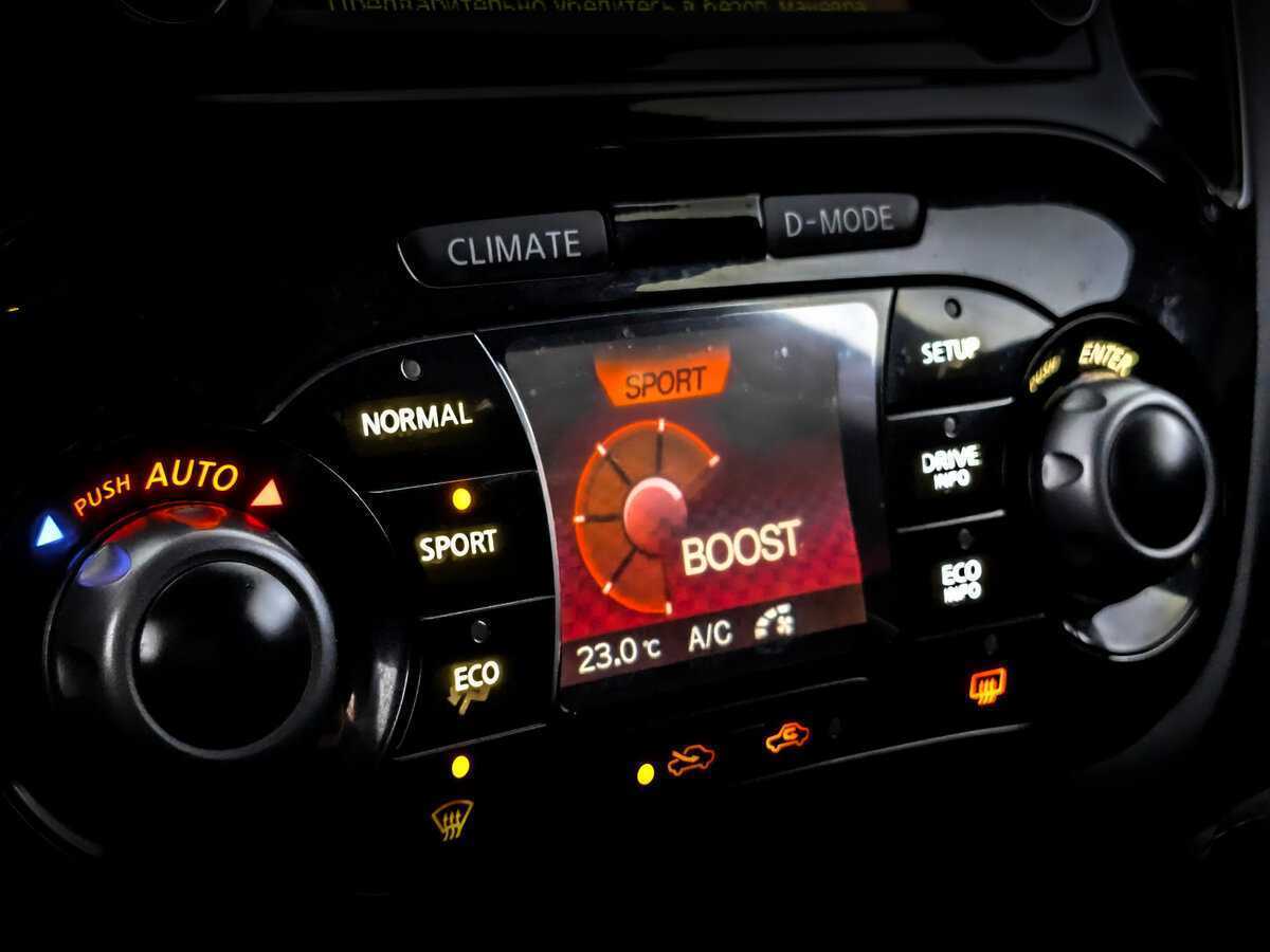 Б/У Ниссан Жук Нисмо 2013 года. Фото: #25