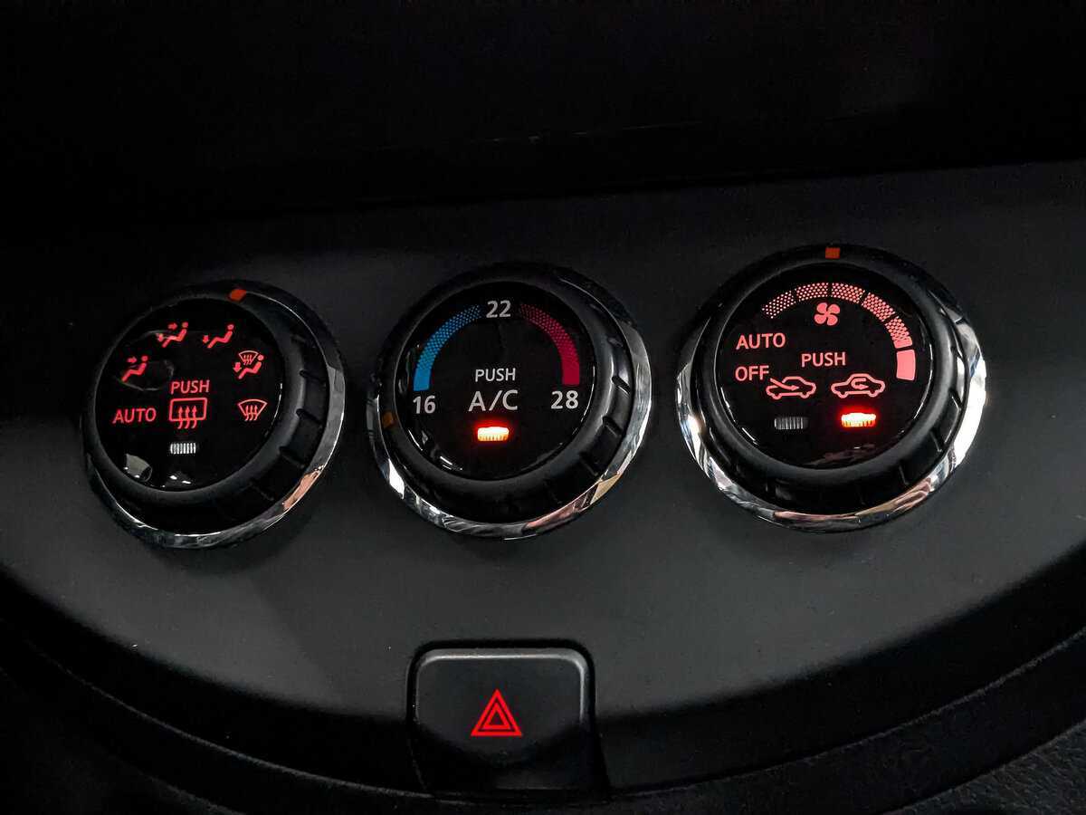 Б/У Ниссан Ноут 2011 года. Фото: #20