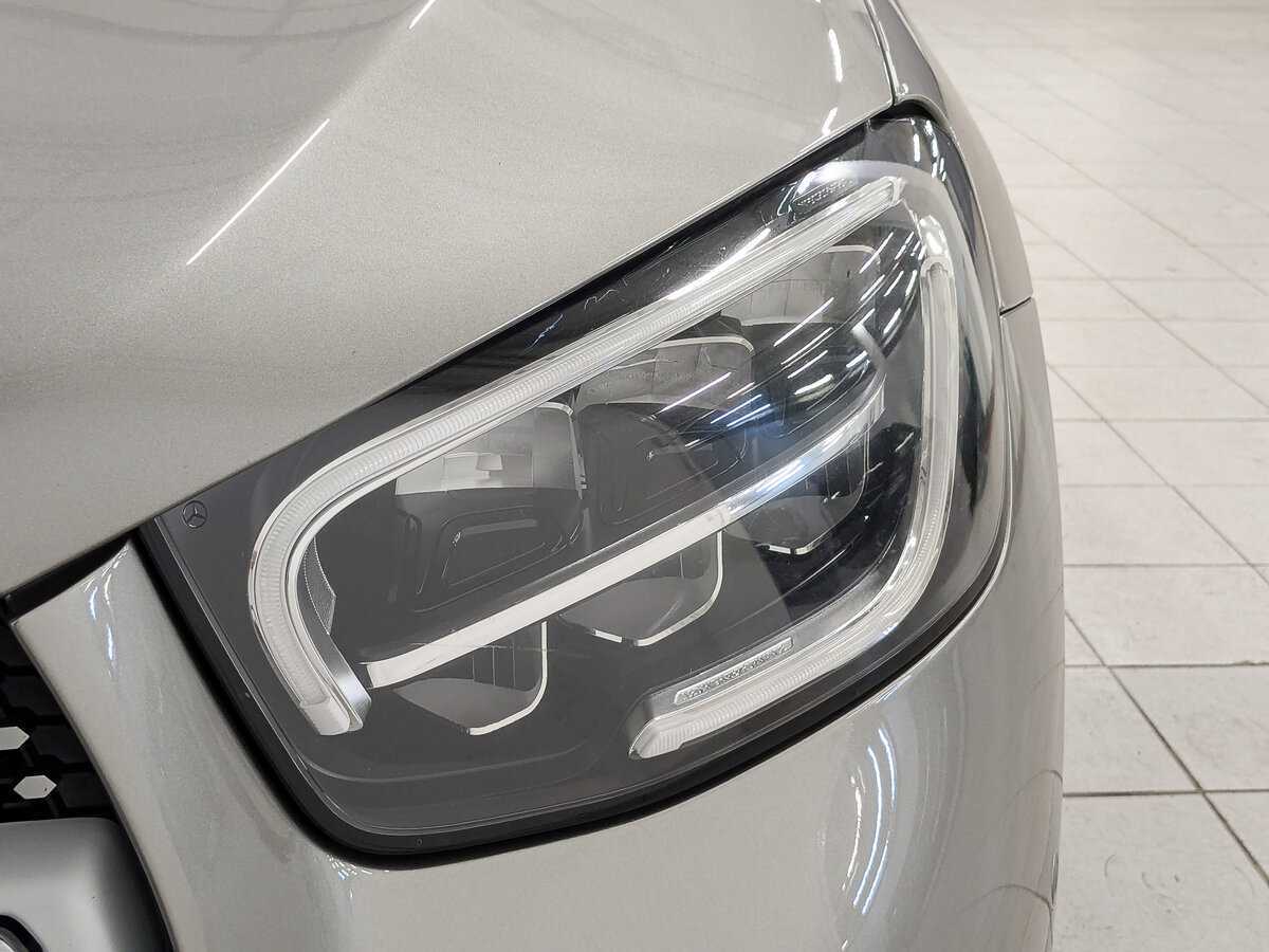 Б/У Мерседес-Бенц ГЛЦ 2020 года. Фото: #10