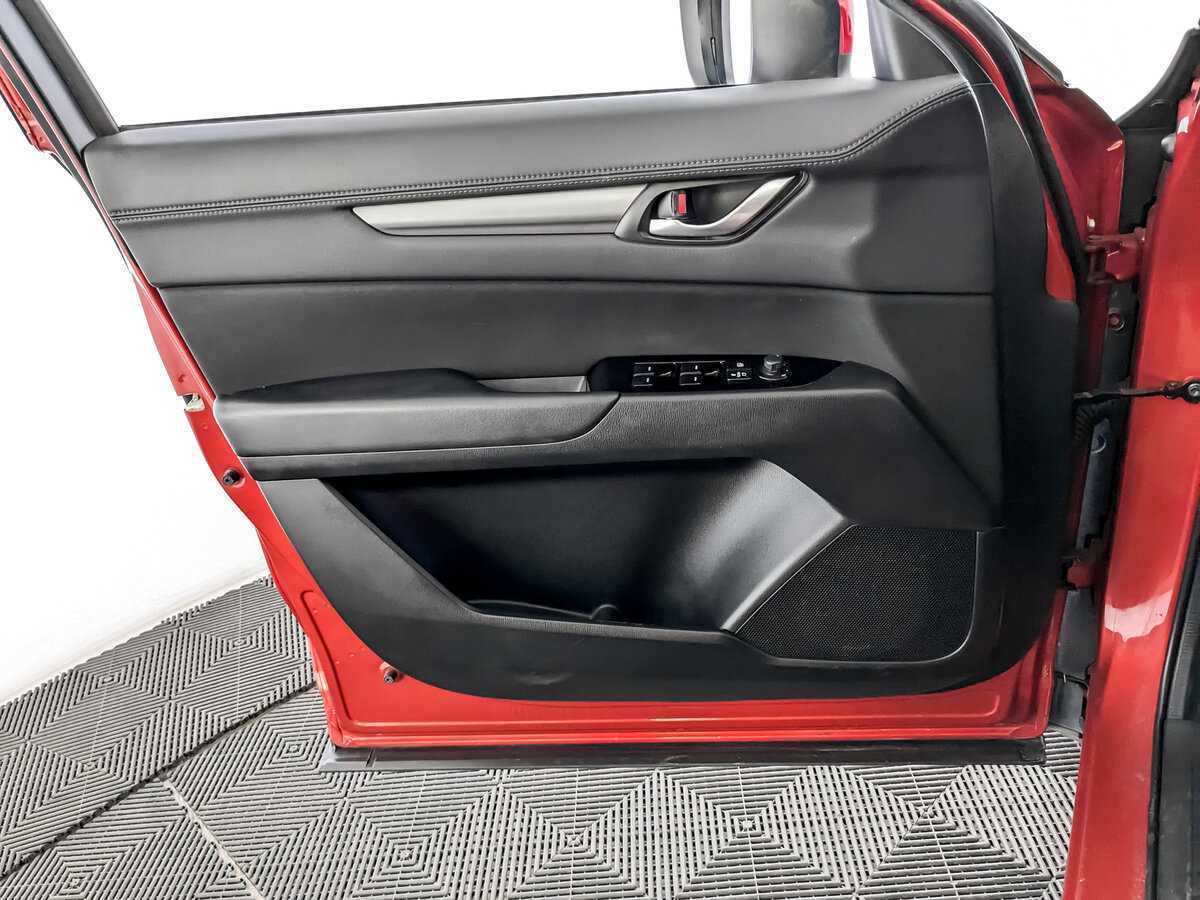 Б/У Мазда Ц-Икс-5 2019 года. Фото: #18