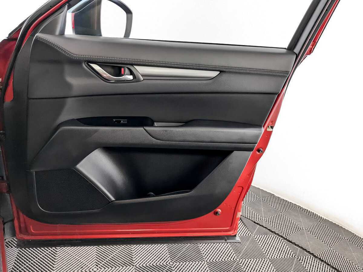 Б/У Мазда Ц-Икс-5 2019 года. Фото: #23