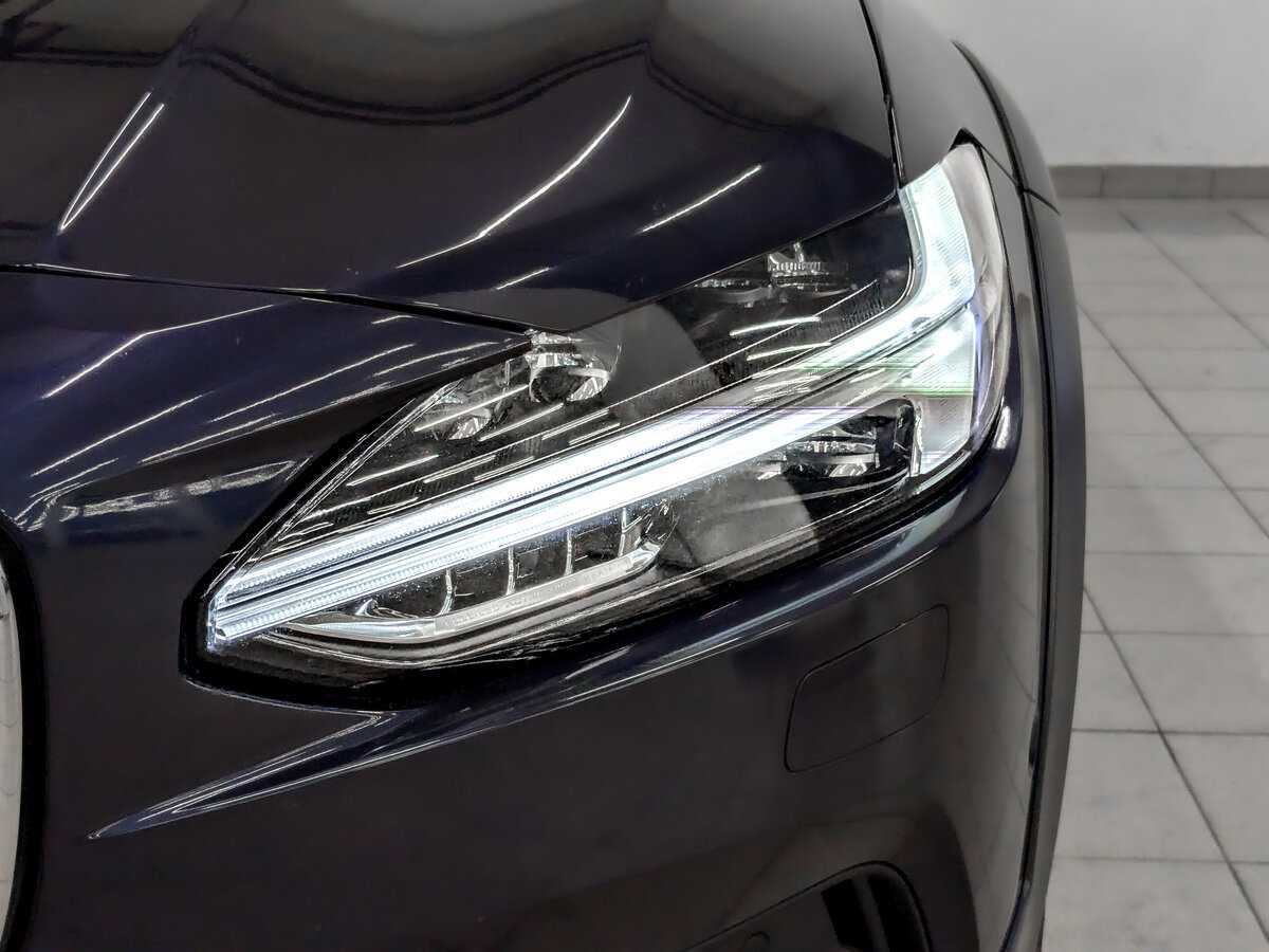 Б/У Вольво В90 Кросс Кантри 2017 года. Фото: #16