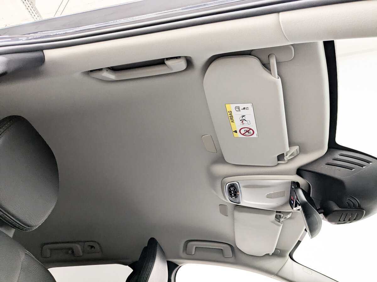 Б/У Вольво В90 Кросс Кантри 2017 года. Фото: #22