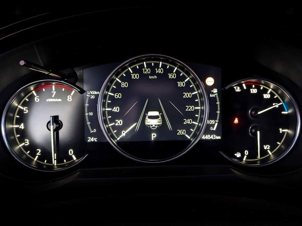 Б/У Мазда Ц-Икс-9 2021 года. Фото: #12