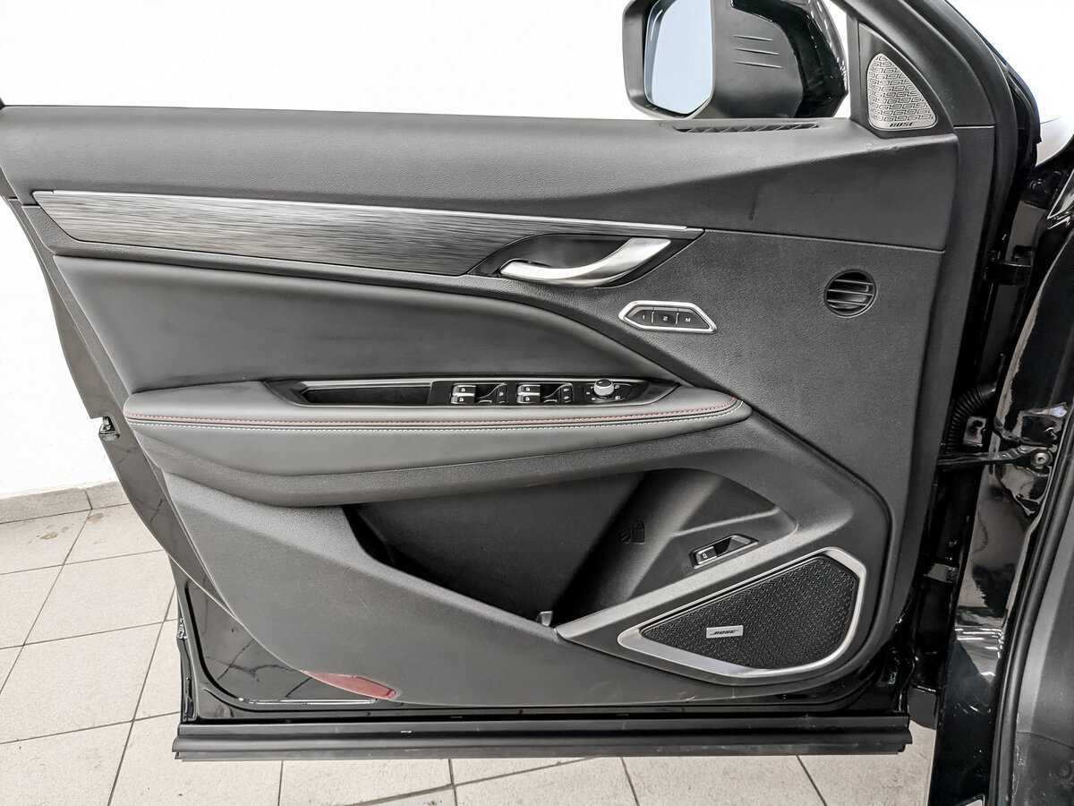 Б/У Джили Тугелла 2024 года. Фото: #18