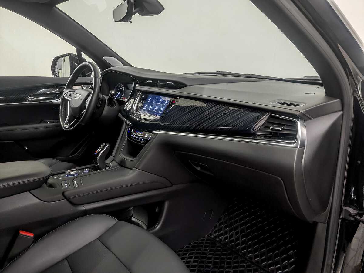 Б/У Кадиллак ИксТ6 2023 года. Фото: #10