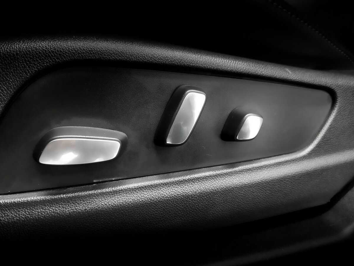 Б/У Кадиллак ИксТ6 2023 года. Фото: #20