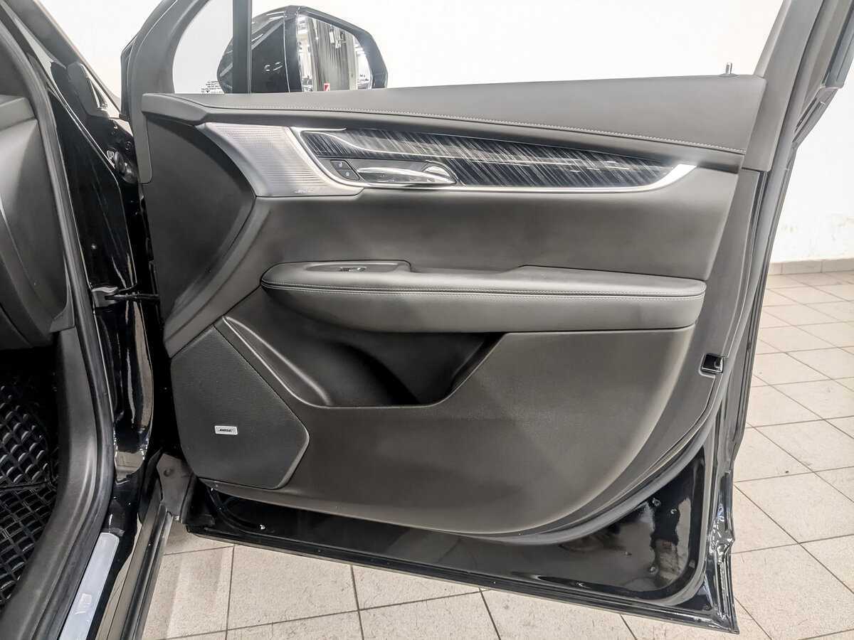 Б/У Кадиллак ИксТ6 2023 года. Фото: #24