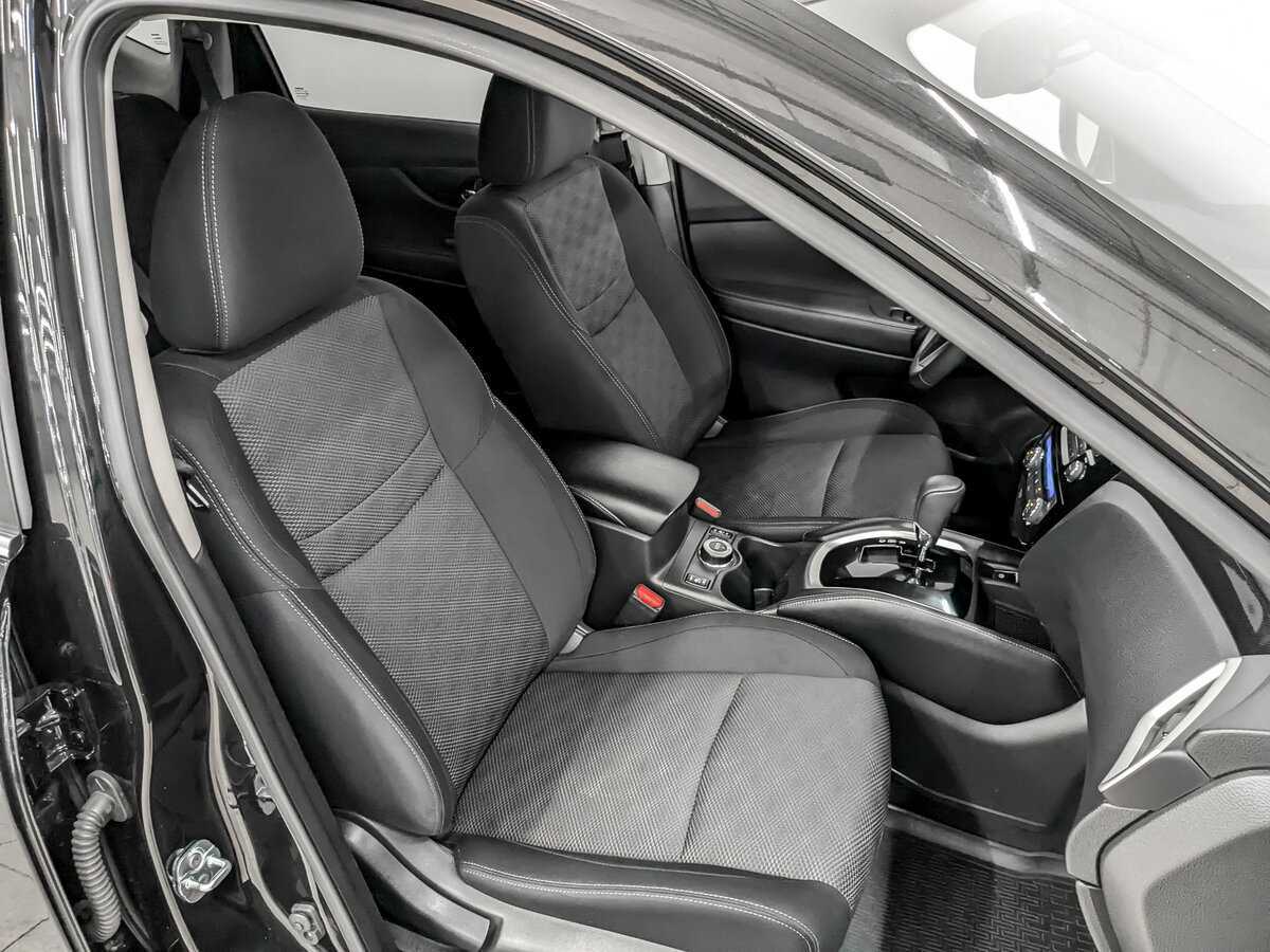 Б/У Ниссан Икс-Трейл 2018 года. Фото: #22