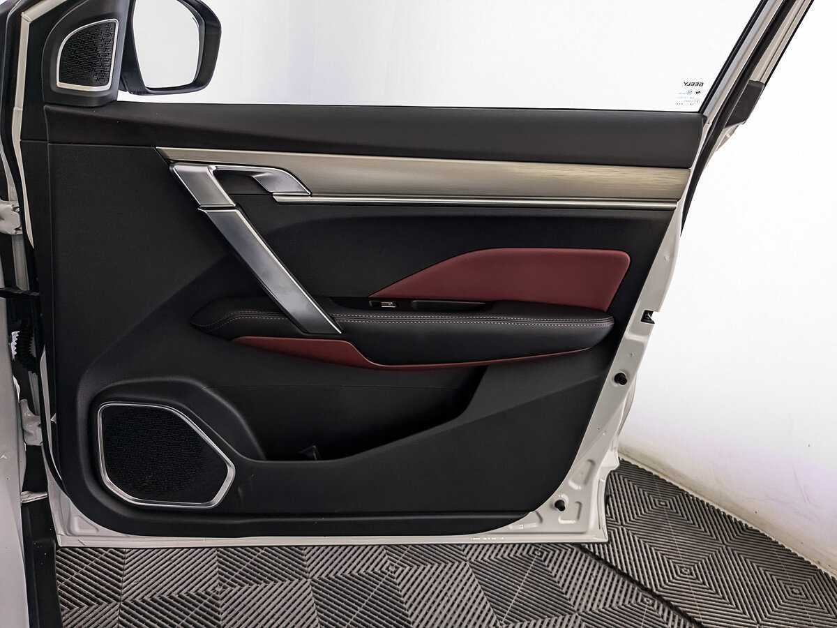 Б/У Джили Кулрэй 2023 года. Фото: #24