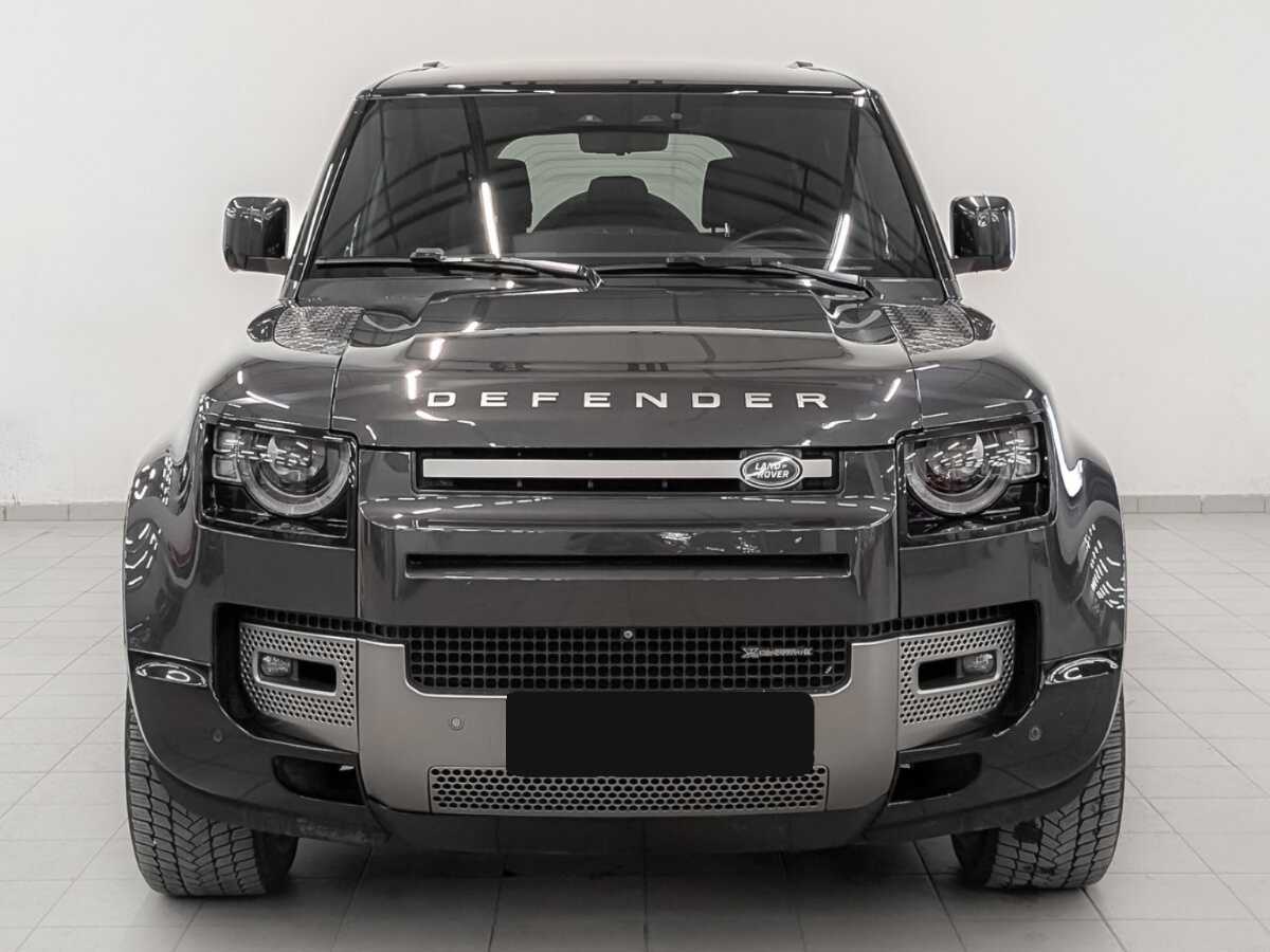 Б/У Лэнд Ровер Дефендер 2021 года. Фото: #1