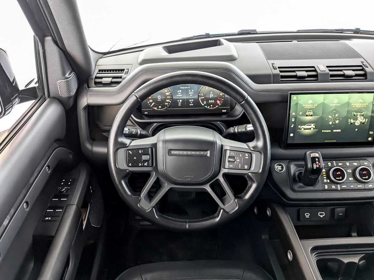 Б/У Лэнд Ровер Дефендер 2021 года. Фото: #22