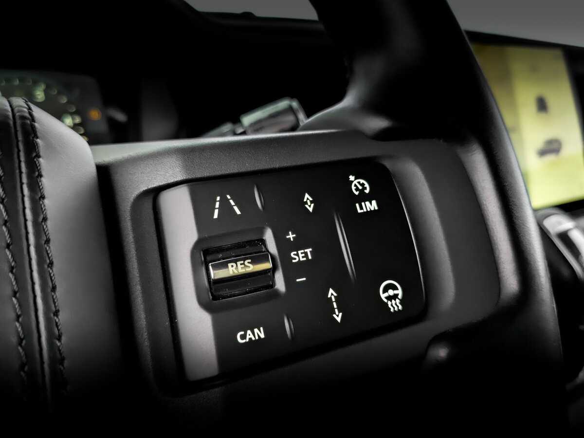 Б/У Лэнд Ровер Дефендер 2021 года. Фото: #26