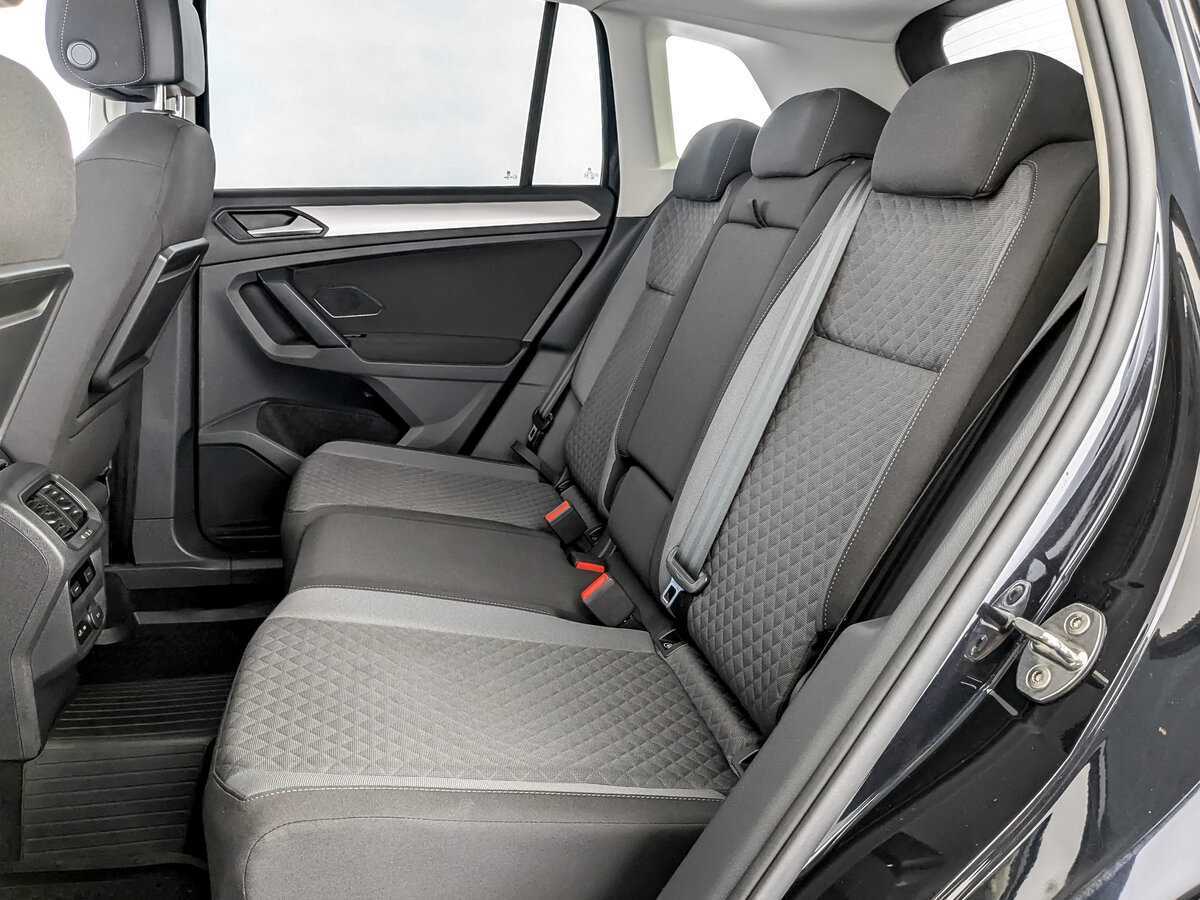 Б/У Фольксваген Тигуан 2020 года. Фото: #11