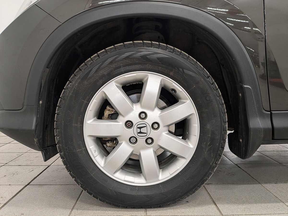 Б/У Хонда ЦР-В 2014 года. Фото: #10