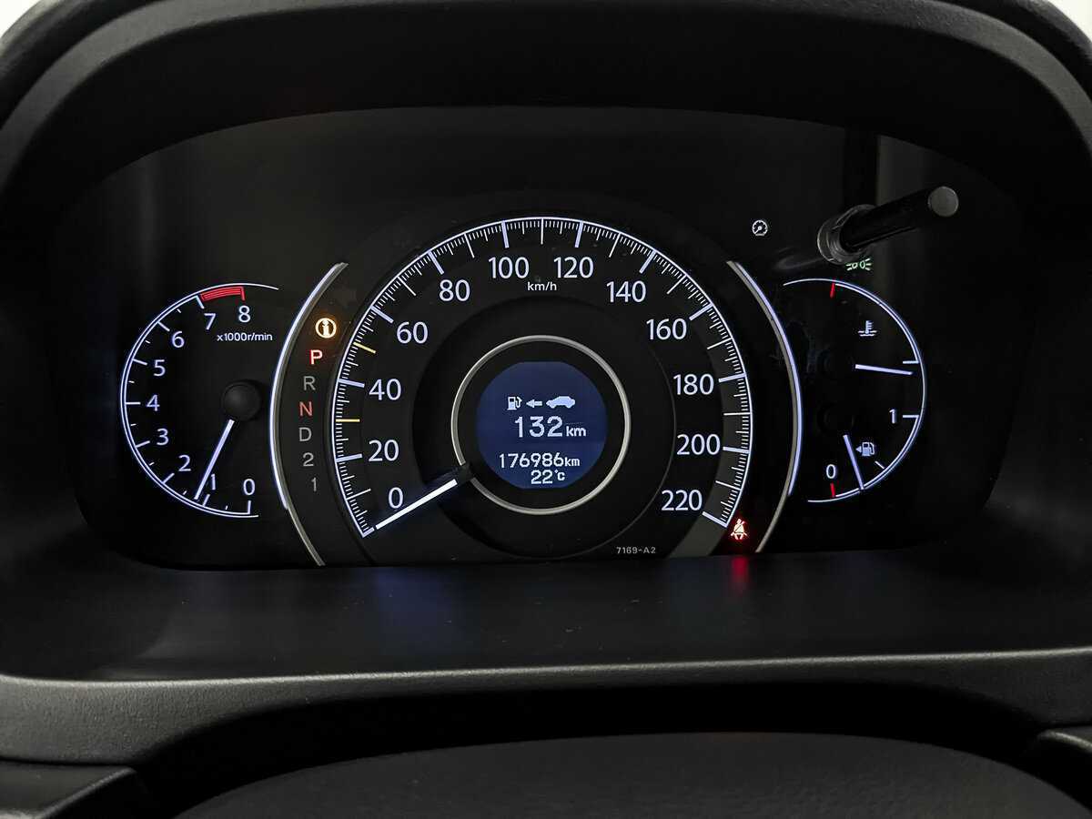 Б/У Хонда ЦР-В 2014 года. Фото: #14