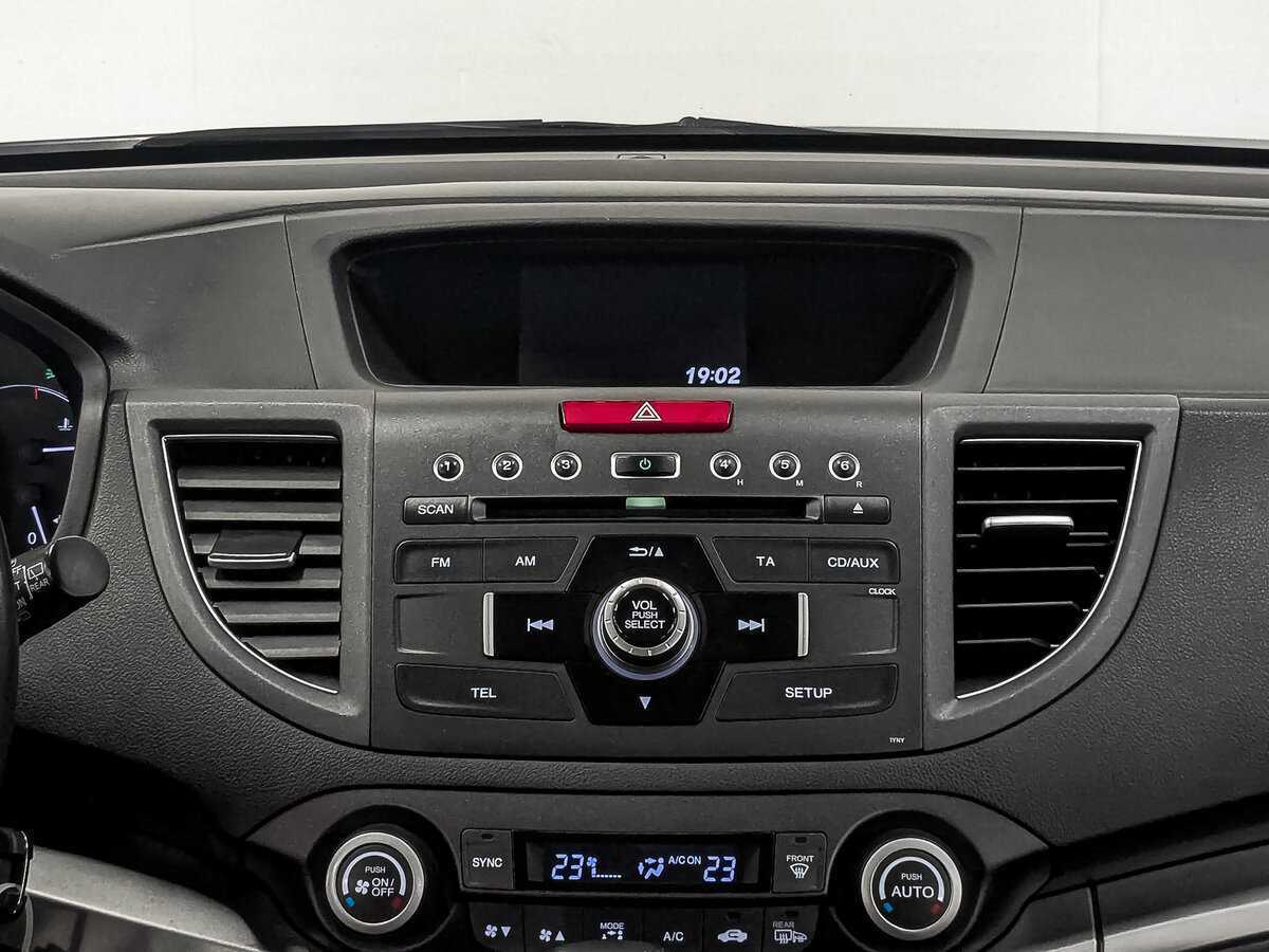 Б/У Хонда ЦР-В 2014 года. Фото: #15