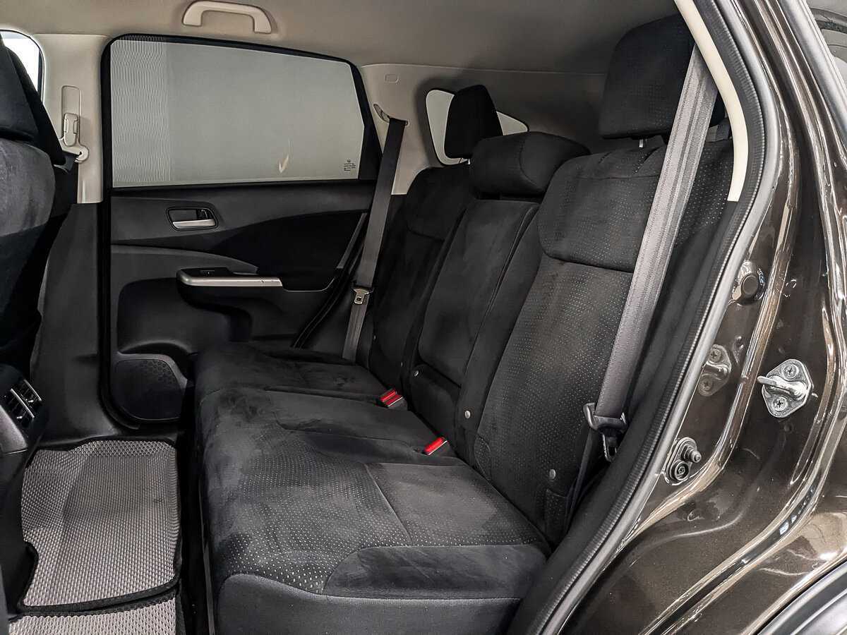 Б/У Хонда ЦР-В 2014 года. Фото: #16