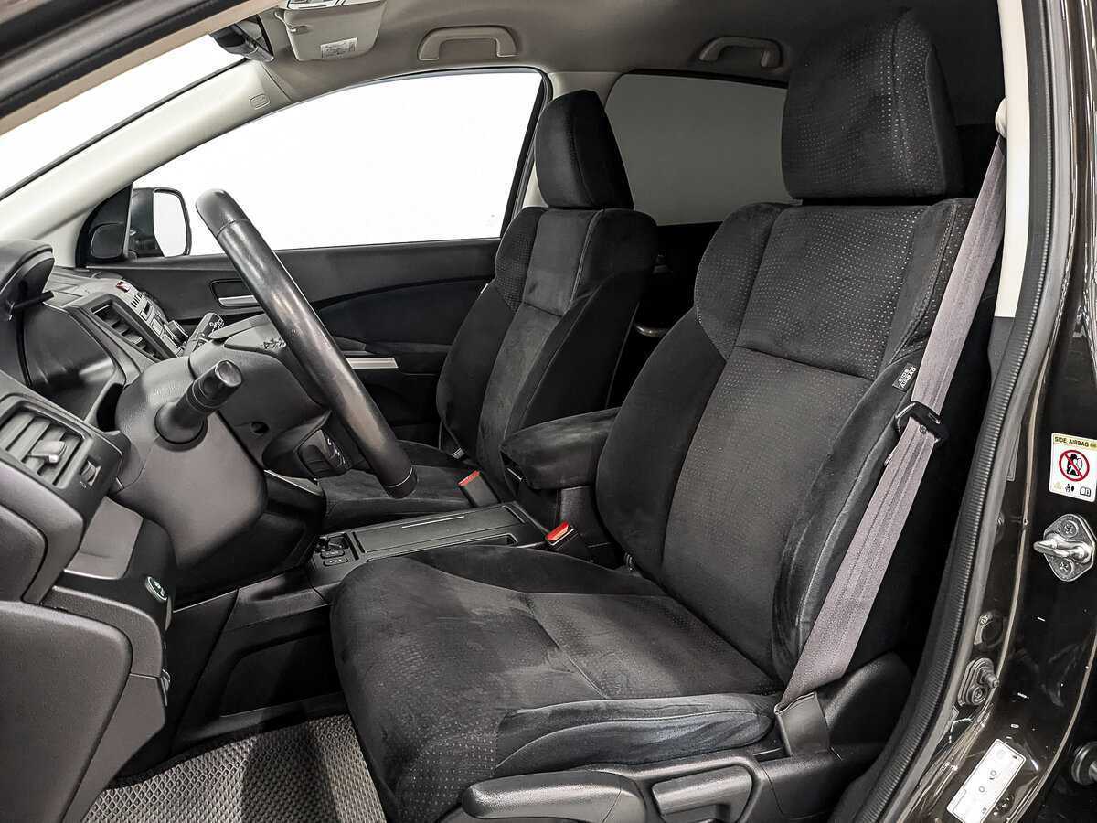 Б/У Хонда ЦР-В 2014 года. Фото: #18