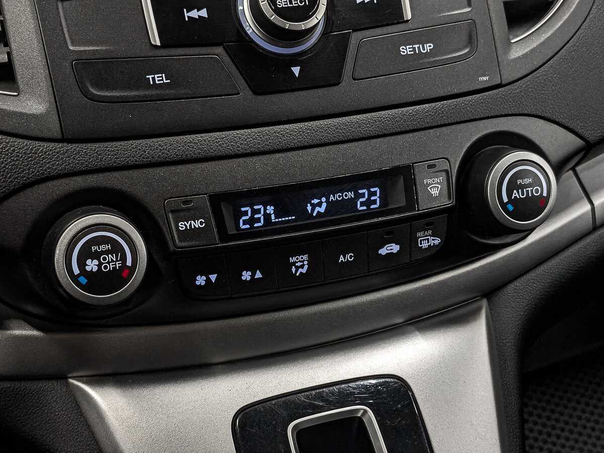 Б/У Хонда ЦР-В 2014 года. Фото: #19