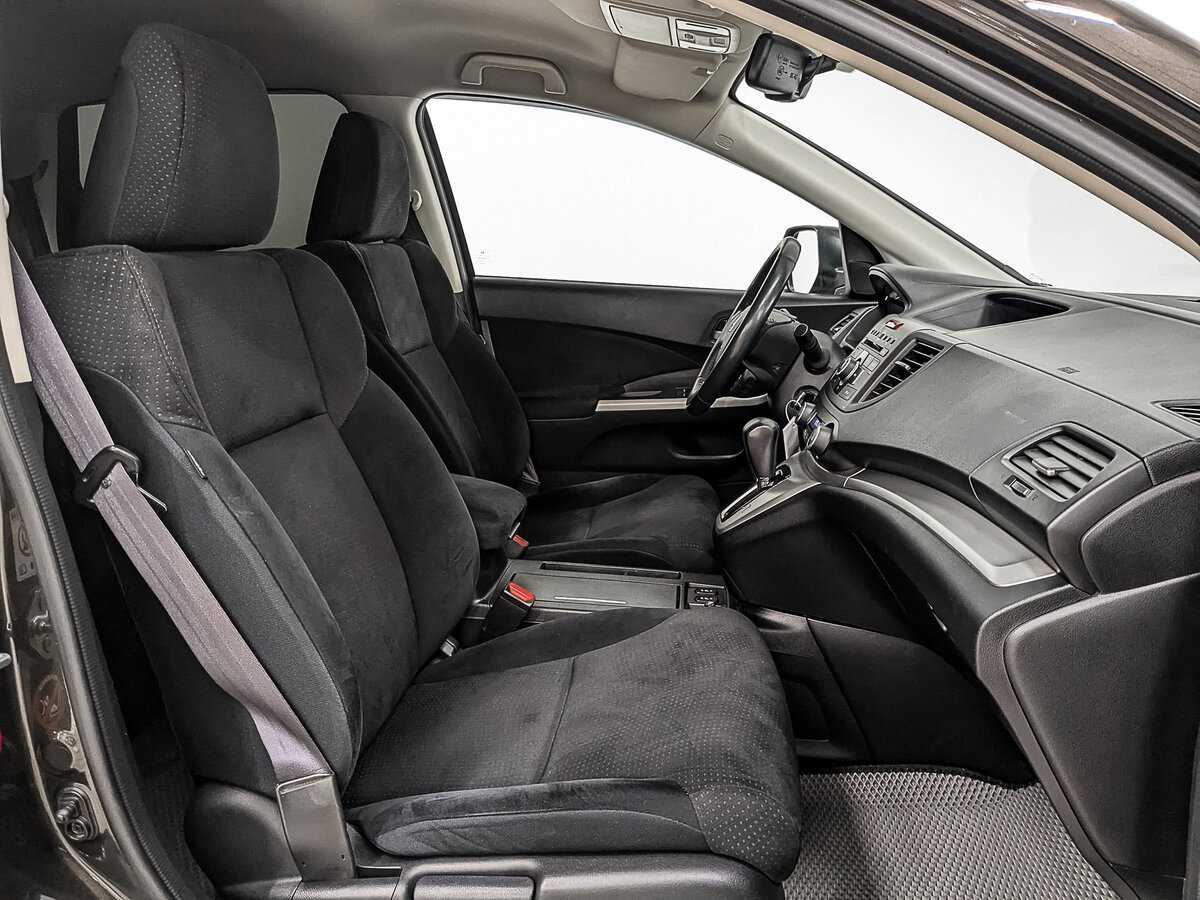 Б/У Хонда ЦР-В 2014 года. Фото: #22