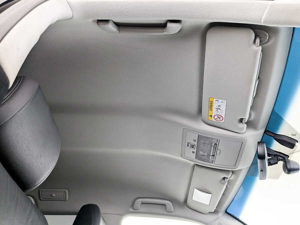 Б/У Тойота Лэнд Крузер 2020 года. Фото: #22