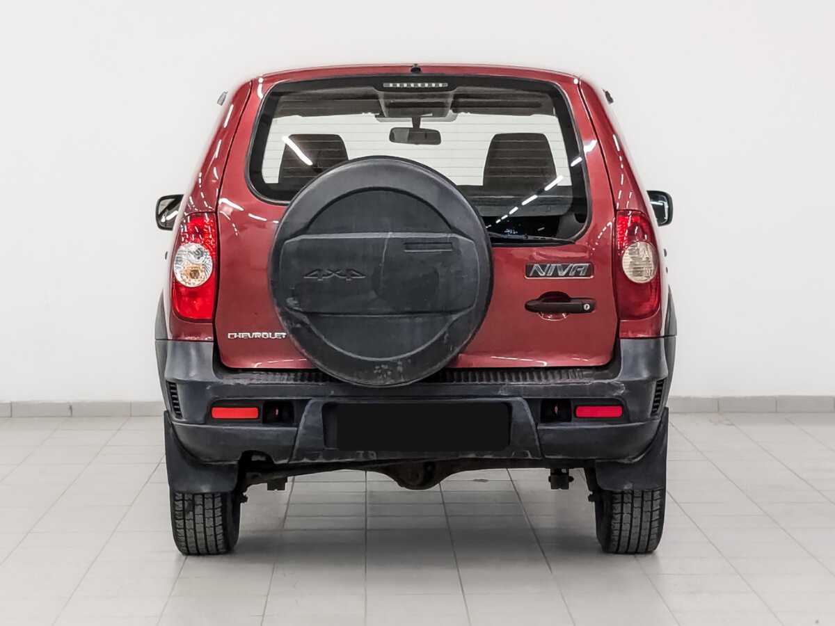 Б/У Шевроле Нива 2015 года. Фото: #5