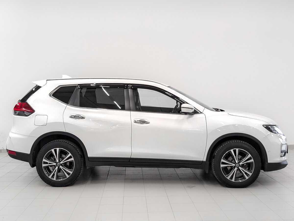 Б/У Ниссан Икс-Трейл 2022 года. Фото: #3