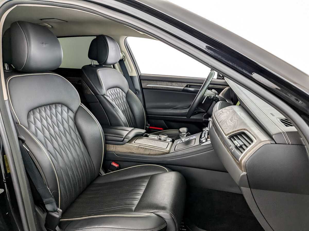 Б/У Генезис Г90 2020 года. Фото: #24