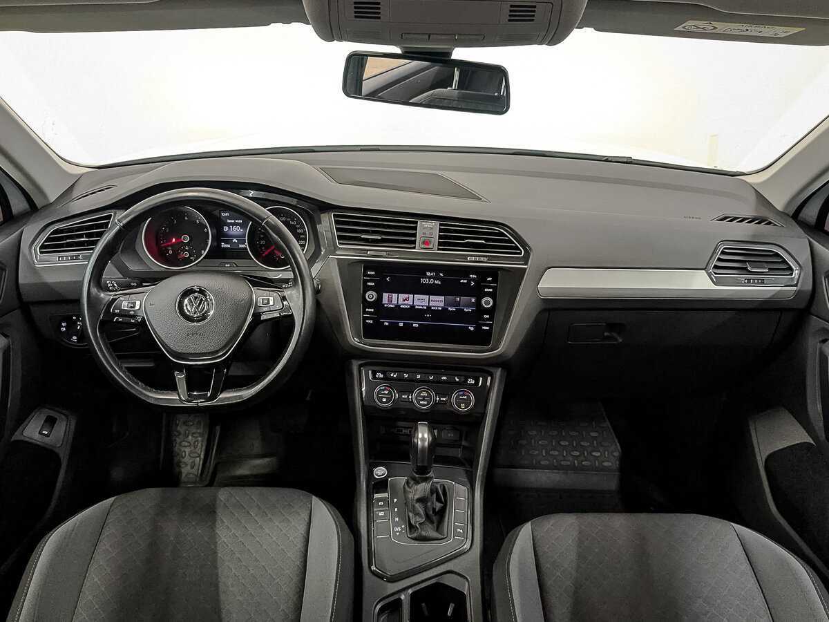 Б/У Фольксваген Тигуан 2020 года. Фото: #13