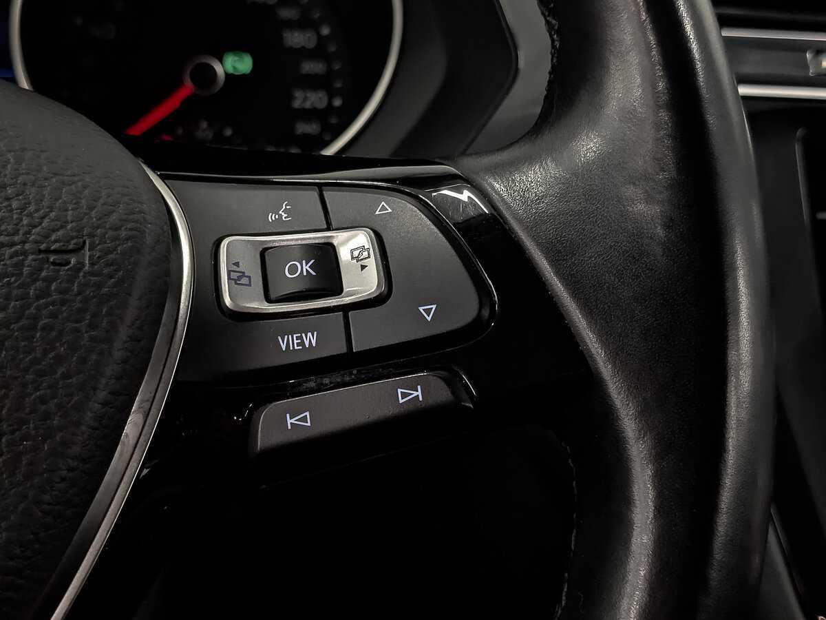 Б/У Фольксваген Тигуан 2020 года. Фото: #27