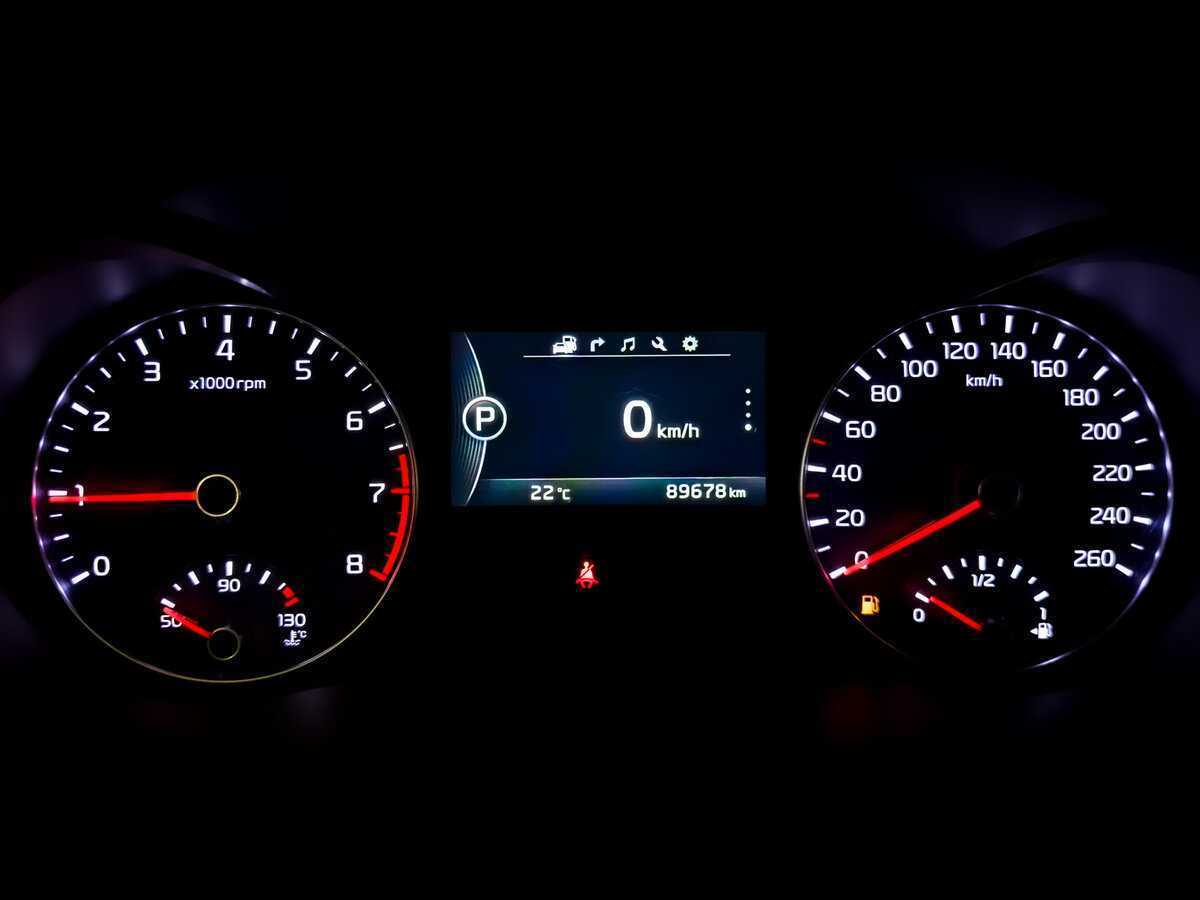 Б/У Киа Оптима 2017 года. Фото: #12